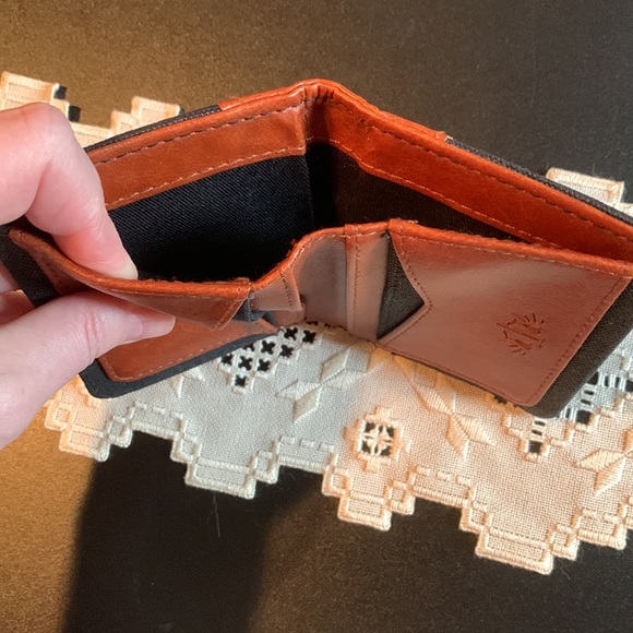 3/25$ Wallet - Picture 3 of 4